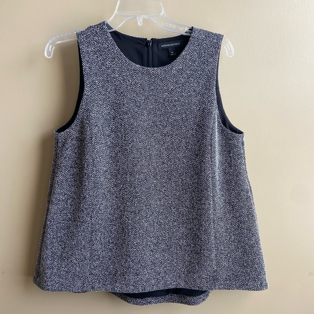 Banana Republic Sleeveless Top